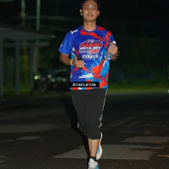 Runner Photo 6039492