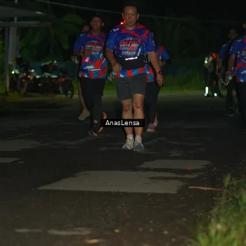 Runner Photo 6039495
