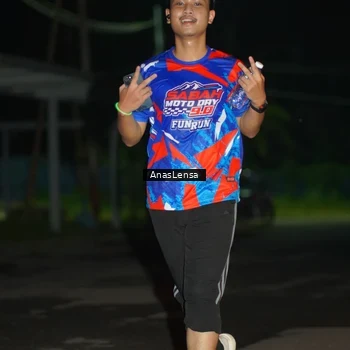 Runner Photo 6039500