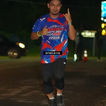 Runner Photo 6039543
