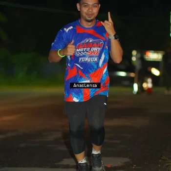 Runner Photo 6039548