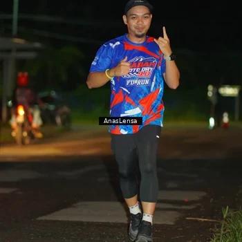 Runner Photo 6039551
