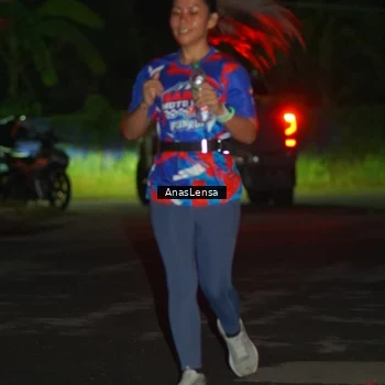 Runner Photo 6039568