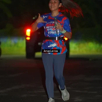 Runner Photo 6039571