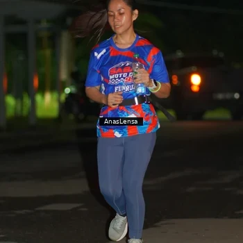 Runner Photo 6039578