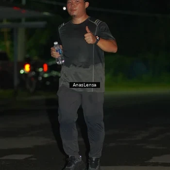 Runner Photo 6039583