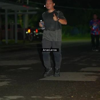 Runner Photo 6039584