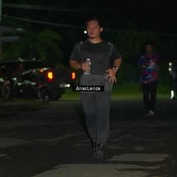Runner Photo 6039585