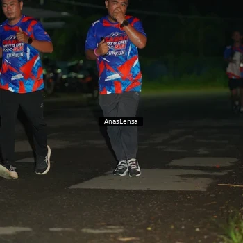 Runner Photo 6039588
