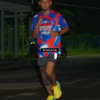 Runner Photo 6039597