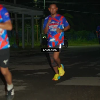 Runner Photo 6039598