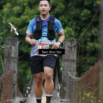 Runner Photo 60396