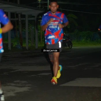 Runner Photo 6039615