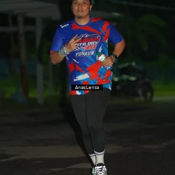 Runner Photo 6039623