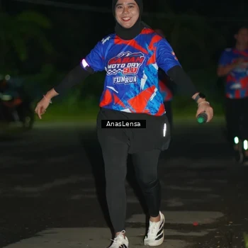 Runner Photo 6039644