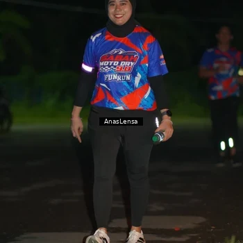 Runner Photo 6039655