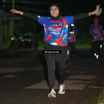 Runner Photo 6039658