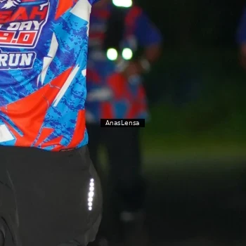 Runner Photo 6039659