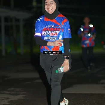 Runner Photo 6039667