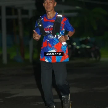 Runner Photo 6039668