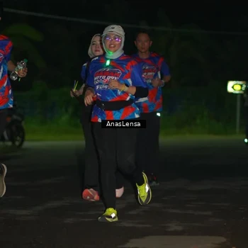Runner Photo 6039673