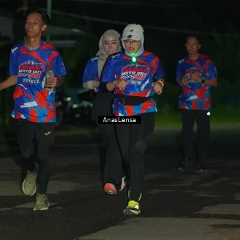 Runner Photo 6039689