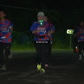 Runner Photo 6039695