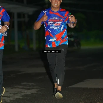 Runner Photo 6039708