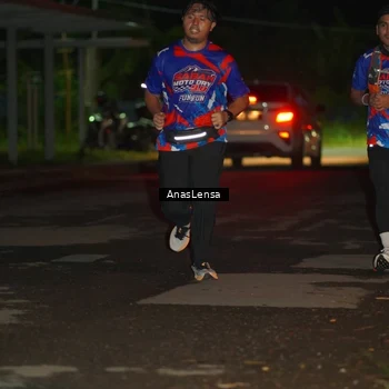 Runner Photo 6039720