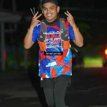 Runner Photo 6039729