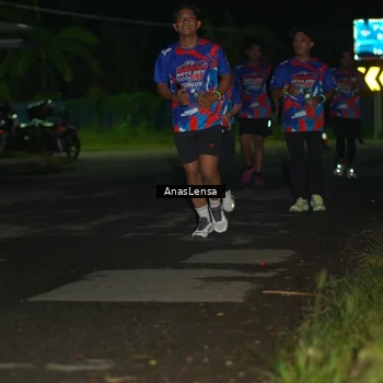 Runner Photo 6039734