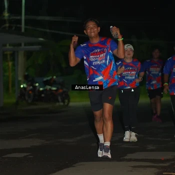 Runner Photo 6039738