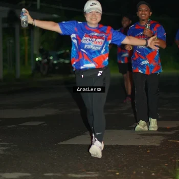 Runner Photo 6039751