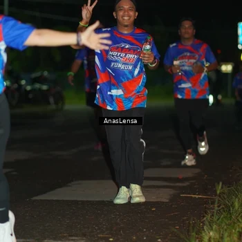 Runner Photo 6039756