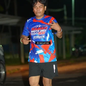 Runner Photo 6039757