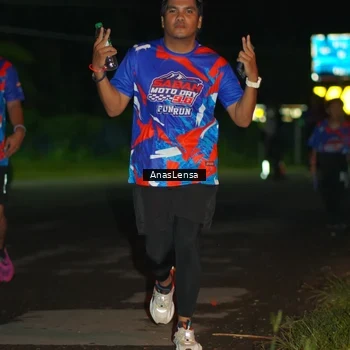 Runner Photo 6039759