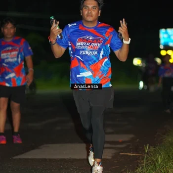 Runner Photo 6039770