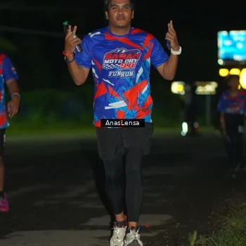 Runner Photo 6039778