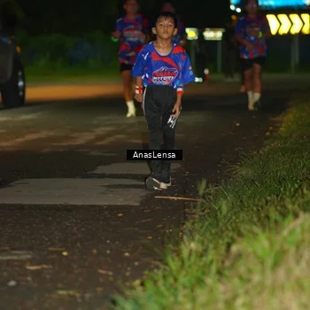 Runner Photo 6039780