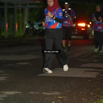 Runner Photo 6039828