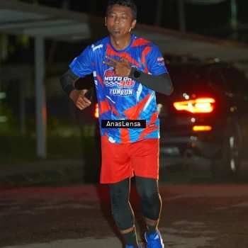Runner Photo 6039834