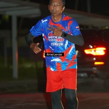 Runner Photo 6039835