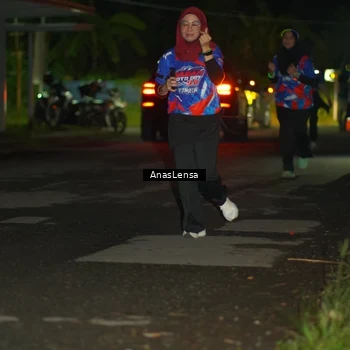 Runner Photo 6039840