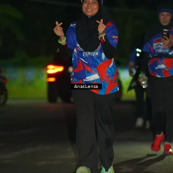 Runner Photo 6039844