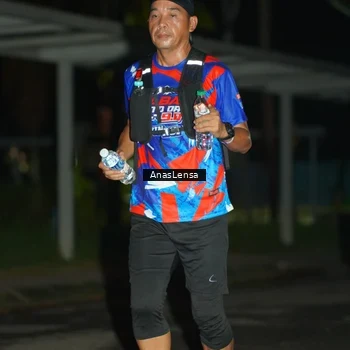 Runner Photo 6039848