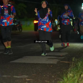 Runner Photo 6039850