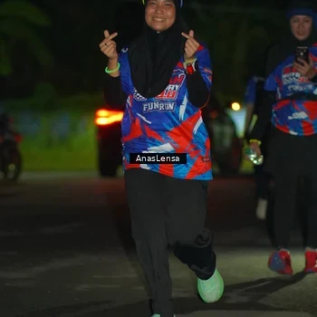 Runner Photo 6039852