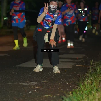 Runner Photo 6039870