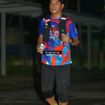 Runner Photo 6039873