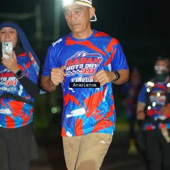 Runner Photo 6039874
